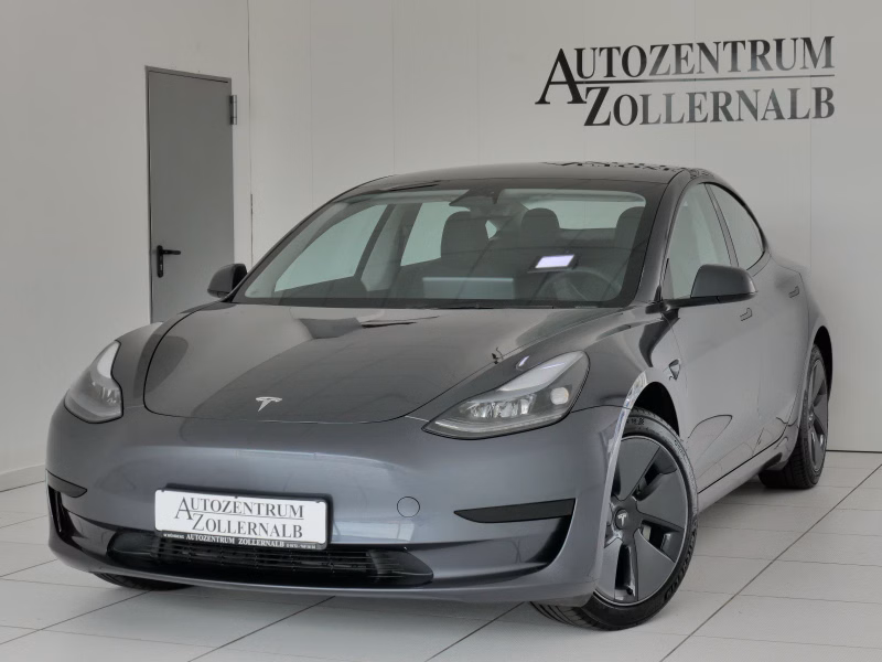 Tesla Model 3 Standard Range Plus - RWD - 325PS