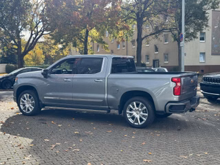 Chevrolet Silverado 6.2 V8 High Country - foto 9