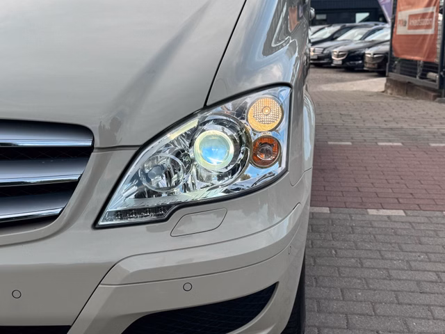 Mercedes-Benz Viano Trend*Xenon*Stzhg*8Sitze*1.Hd*AHK*63TKM! - foto 9