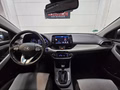 Daumennagel 9 - Hyundai i30 CW 1.6 CRDi Trend Automatik Navi Rückfahrk. Bluetooth