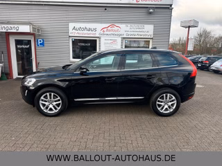 Volvo XC60 - foto 1