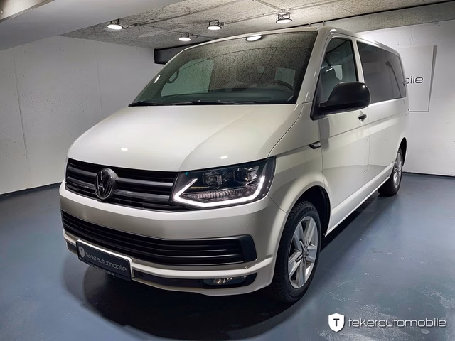 Volkswagen T6 Multivan 2.0 TDI  Trendline Used vehicle for sale | First registration 05/2016