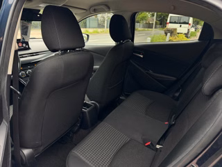 Mazda 2 1.5 Kizoku*Klima*Temp*AGA*Szhz*Kamera*PDC* - bilder 8
