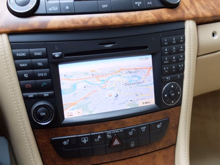 Mercedes-Benz CLS 320 CDI nur 98 Tkm - foto 12