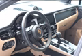 Daumennagel 9 - Porsche Macan