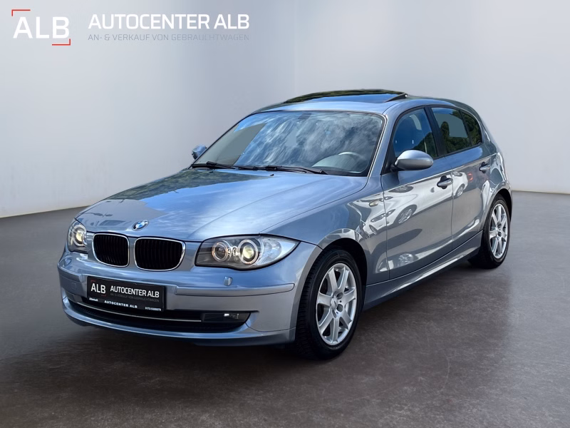 BMW 120i/AUTOMATIK/XENON/SCHIEBEDACH/NAVI/