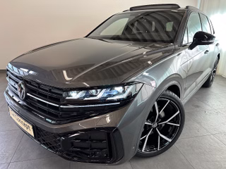 Volkswagen Touareg 3.0 TDI 4M R-Line PANO AHK StHz 22" LUFT