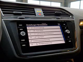 Volkswagen Tiguan Life 2.0TDI*KAMERA*CARPLAY*LED* - bilder 7