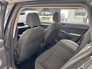 Volkswagen Golf VIII Variant 1,0 TSI Life LED PDC CarPlay - bilder 19