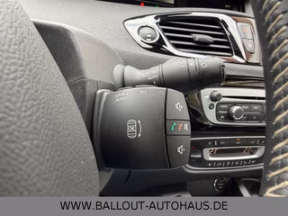 Renault Scenic III BOSE*1.HAND*KLIMA*NAVI*KEY*BT*AHK*CAM - photo 20