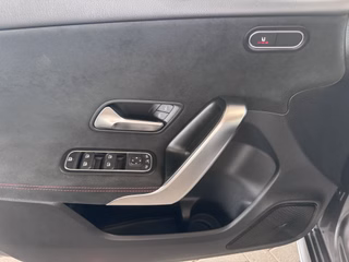 Mercedes-Benz A 200 d AMG Distronic Multibeam LED AHK MNUX-AR - foto 13