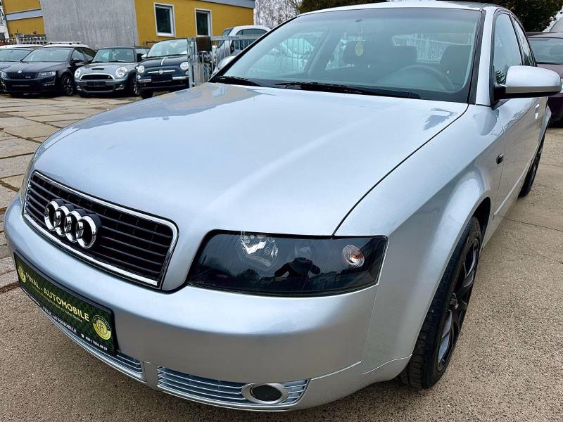 Audi A4 1.6 Lim. * Klima * 8-fachbereift * LM * EFH *