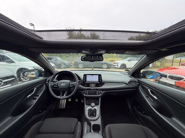 Hyundai i30 T-GDI N Line Pano*Tempo*Navi*Kamera - foto 7