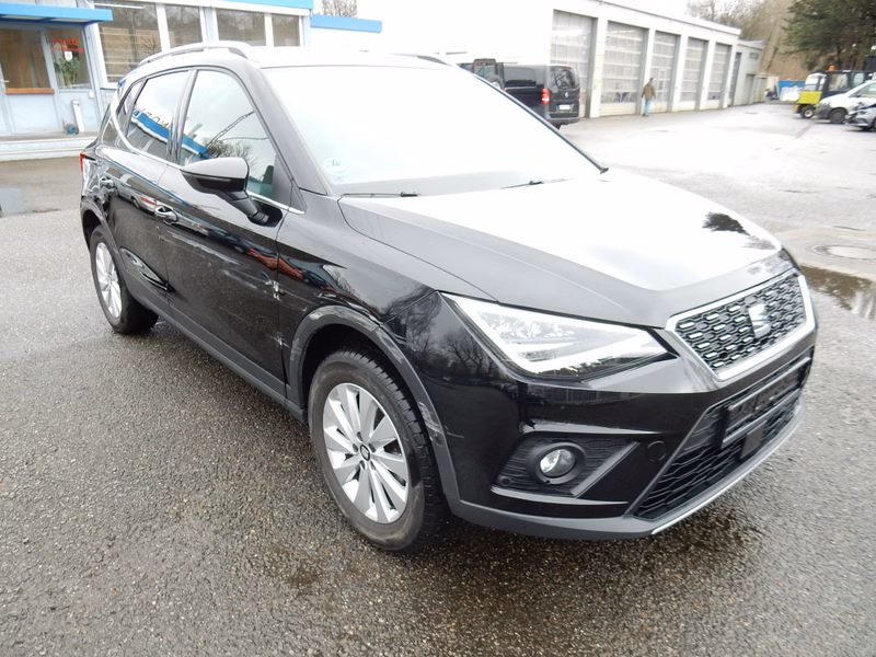 Seat Arona 1.0 i Xcellence Navi. Klima. SHZ.