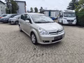 Daumennagel 1 - Toyota Corolla Verso  KLIMAAUTO TEMPOMAT PDC
