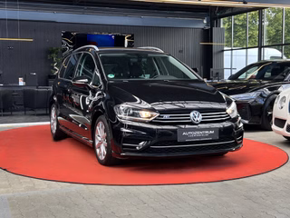 Volkswagen Golf Sportsvan VII Highline / R-Line / CAM / PDC / TEMP / BMT/Start-Stopp