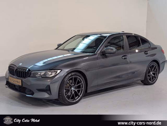 BMW 320 d SCHIEBEDACH+KAM+ACC+LEDER - foto 1