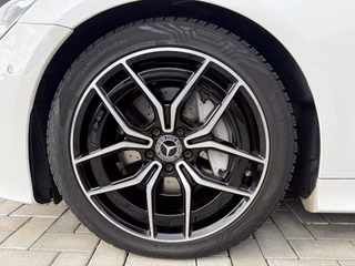 Mercedes-Benz E 220 d Night Pak.Tempo LED Apple Car. Scheckheft - foto 8