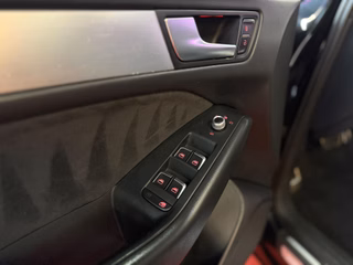 Audi SQ5 3.0 TDI quattro PANO/PDC/LED/ACC/NAVI/AHK/LEDER - foto 8