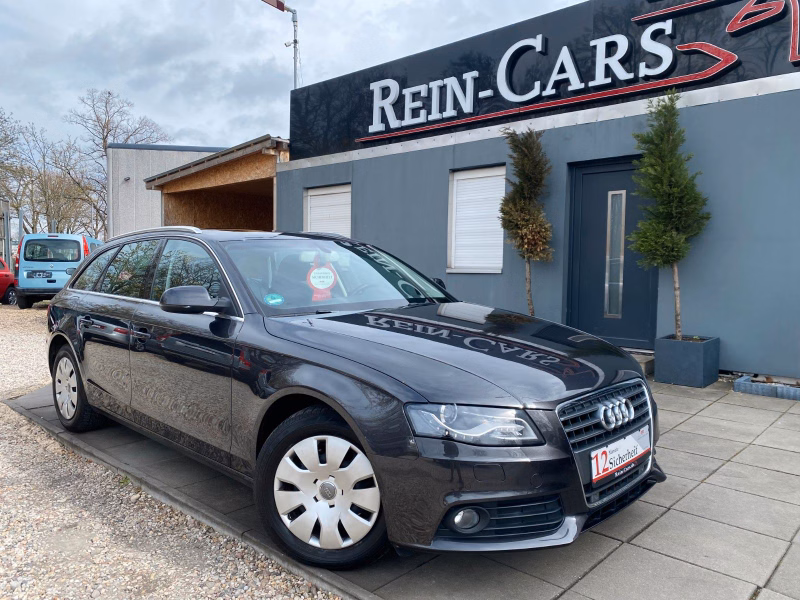 Audi A4 Avant 1.8/XENON/NAVI/PANO/MFL/PDC/AHK/TEMPOM.