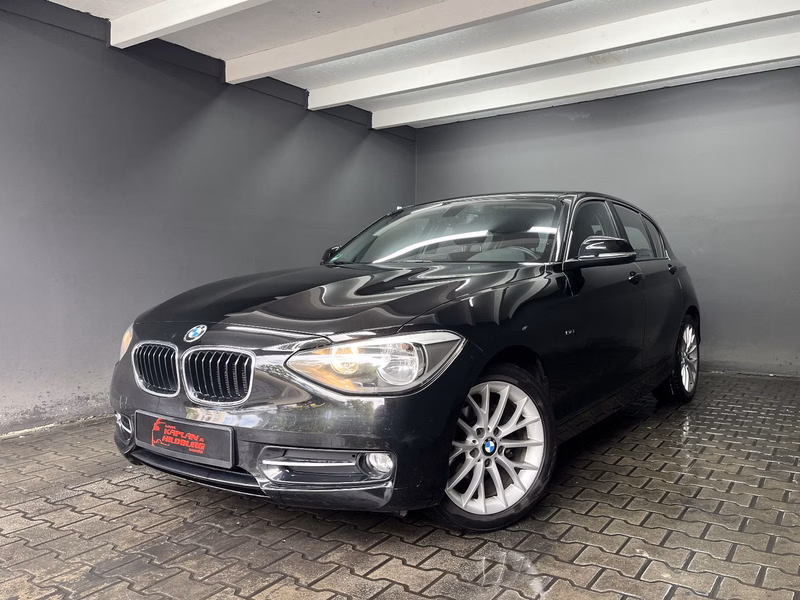 BMW 116 i, SPORT LINE, SITZHZG, PARKTRONIK