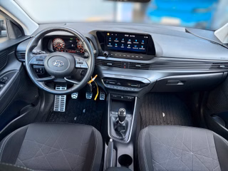 Hyundai BAYON Intro Klimaautomatik Navi Bose Winterräder - foto 5
