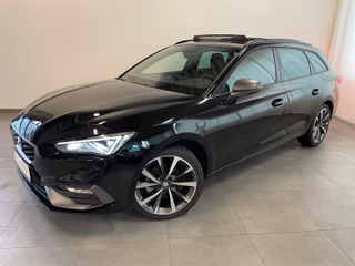 Seat Leon ST 1.5 TSI PANO T-LEDER KAMERA ACC 18" FR
