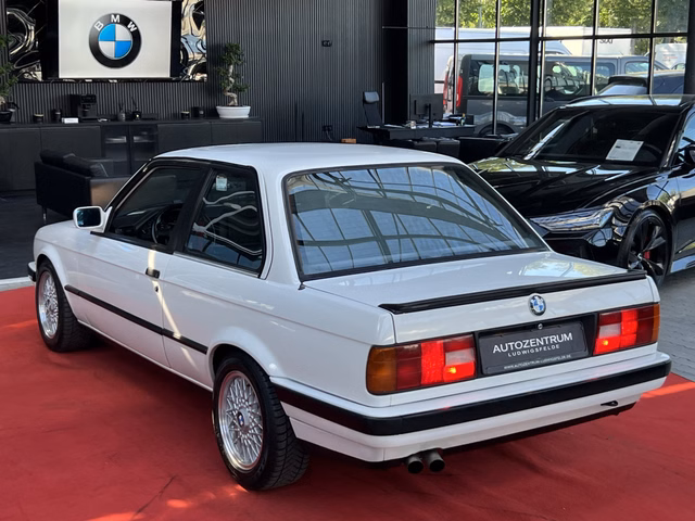 BMW E30 325I COUPE WERTGUTACHTEN - foto 4