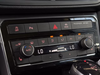 Volkswagen T-Cross Style R-Line Klima/Navi/KAM/PDC/APPLECAR - foto 16