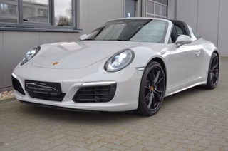 Porsche 991 Targa 4 LED Sport-Chrono Sportabgas.