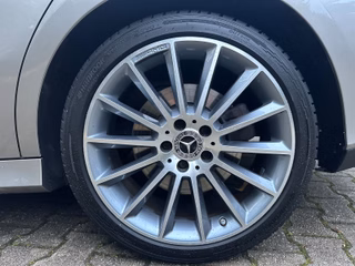 Mercedes-Benz CLA 250/AMG Line - foto 10