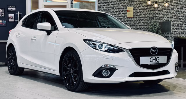 Mazda 3 Sports-Line KAMERA|BOSE|AHK|NAVI|SHZ|TEMP.| Gebrauchtwagen Kaufen | EZ 03/2015 | Preis 12.990 €