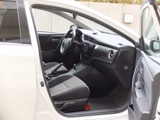 Toyota Auris Touring Sports Hybrid - foto 14