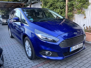 Ford S-MAX Titanium - foto 1