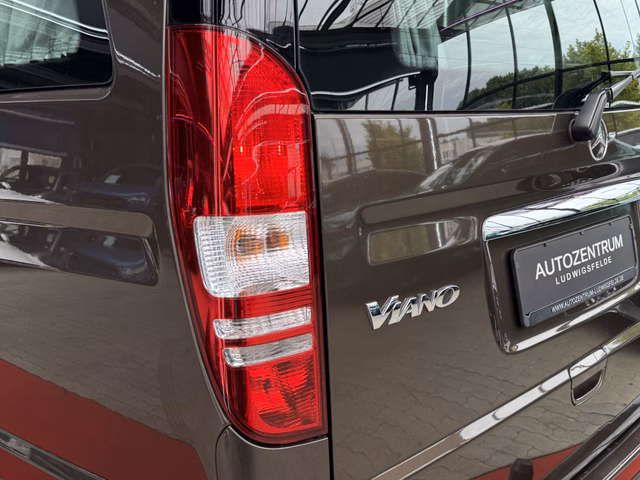 Mercedes-Benz Viano FUN 2.2 CDI LANG/ROLLSTUHLRAMPE/NAVI/KLIMA/AHK - foto 9
