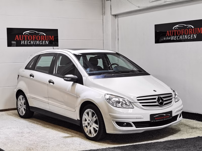 Mercedes-Benz B 200 AUTOMATIK+KLIMA+PANORAMA+NAVI