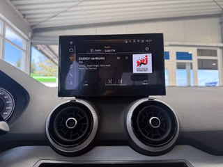 Audi Q2 S-Line Sport 35 Autom., Matrix Pano Kamera ACC - bilder 13