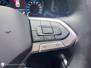 Volkswagen Golf VIII 1.0 eTSI Variant *Life*CarPlay*Navi*LED*DSG* - foto 21