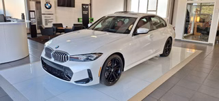 2024 BMW 330i Sedan - photo 1