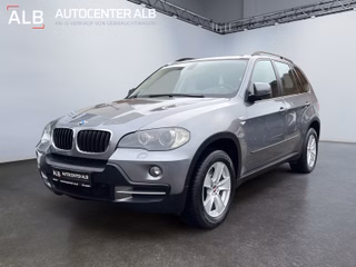 BMW X5 3.0d /AUTOMATIK/LEDER/4X4/AHK/PANO/XENON/