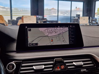 BMW 530d xDrive Luxury Line*KAMERA*CARPLAY*HEBEDACH* - bilder 7