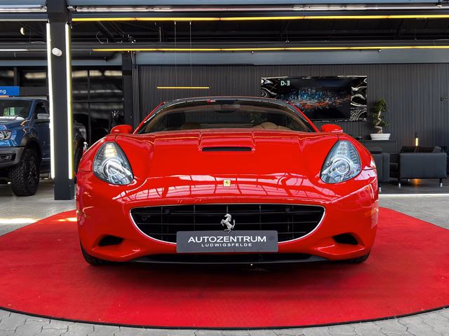 Ferrari California F1 CAM / NAVI / LED / - foto 3