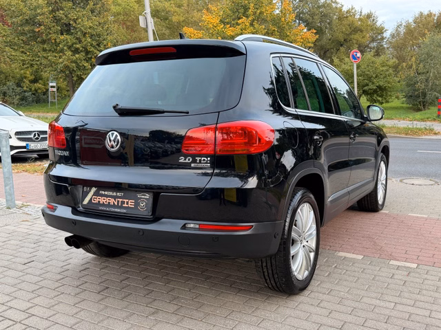 Volkswagen Tiguan Sport & Style 4Motion*Aut.*Xenon*Kamera* - foto 5
