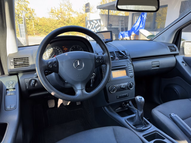Mercedes-Benz A 150 5-türig 01-28 TÜV/GARANTIE - bilder 7