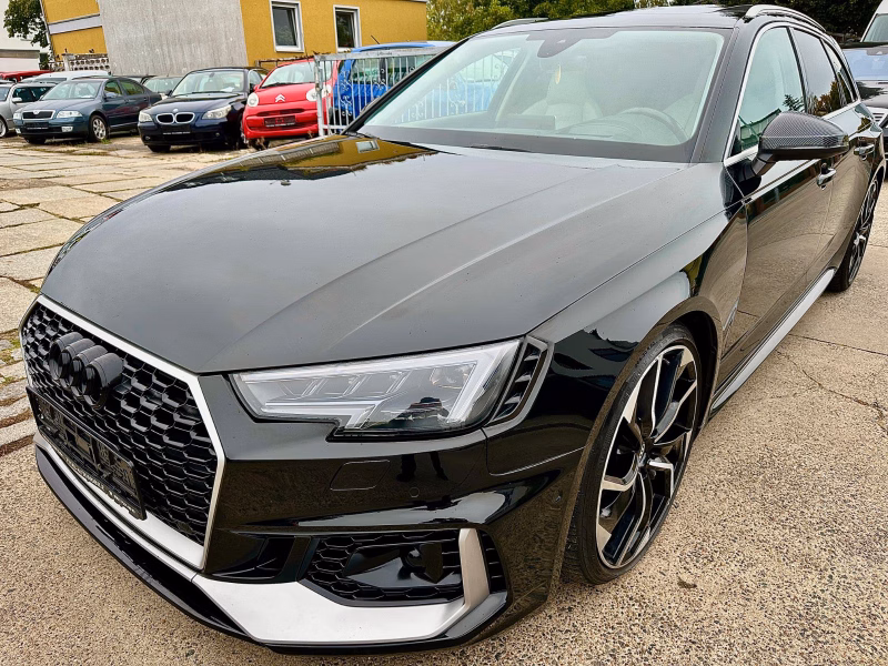 Audi RS4