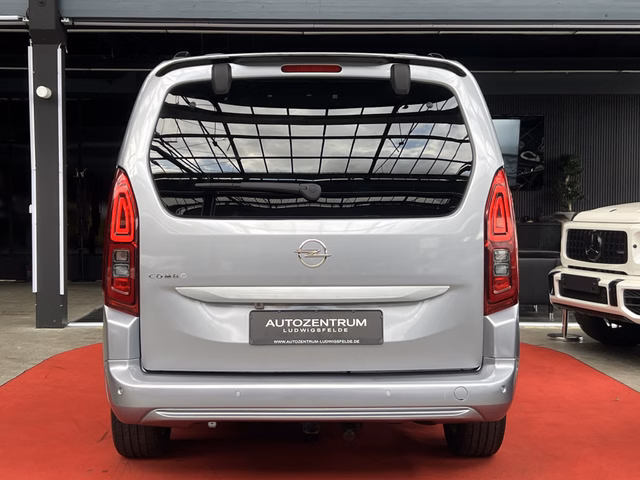 Opel Combo Life Ultimate PDC / SHZ / TEMPO / KAYLESS / DAB / TOT-WINKEL ASSIST - foto 5