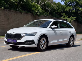 Skoda Octavia Combi Gebrauchtwagen Kaufen