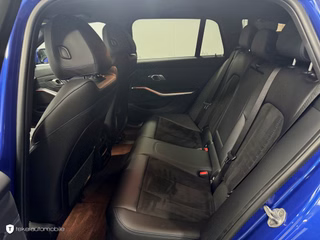BMW 330 i M Sport *CarPlay*Navi*LED* - foto 7