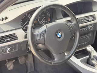 BMW 320 d xDrive XD/ Euro5/ 8XALU/NAV/1.Hand - foto 15