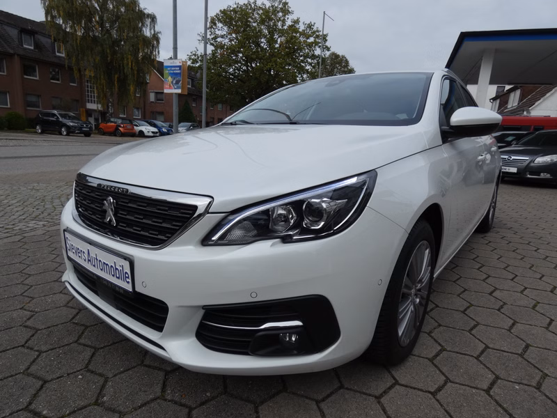 Peugeot 308 SW Allure Pack Navi Kamera ACC Keyless LED